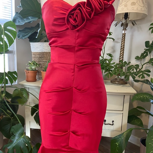 Blondie Nites Red Mermaid Prom Dress - Size 1 - Picture 3 of 16